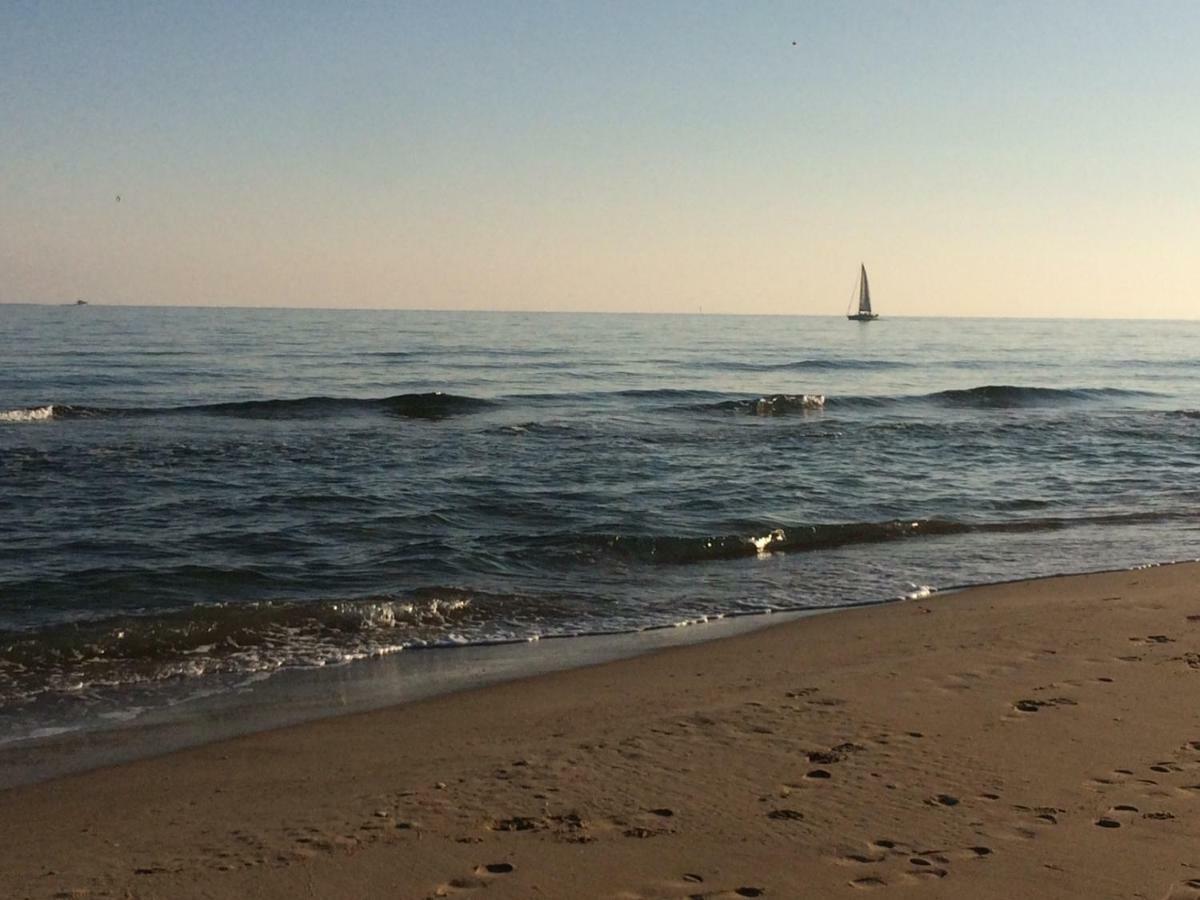 Heliopolis Cap D'Agde Village Naturiste エクステリア 写真